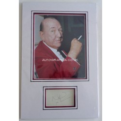 Noel Coward genuine authentic autograph signed display