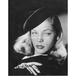 Lauren Bacall genuine signed authentic signature photo COA UACC AFTAL 2