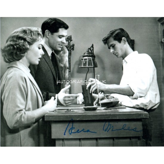 Vera Miles Psycho Hitchcock signed authentic signature photo
