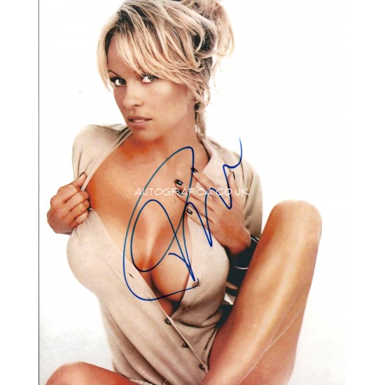 Pamela Anderson genuine authentic autograph signed signature photo.