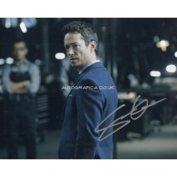 Simon Quarterman Westworld genuine authentic autograph signed signature photo.