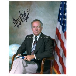 Gerry Griffin NASA space genuine authentic autograph signed signature photo.