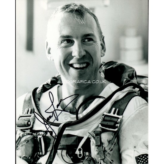Jim James Lovell Apollo 13 genuine authentic autograph signed signature photo.