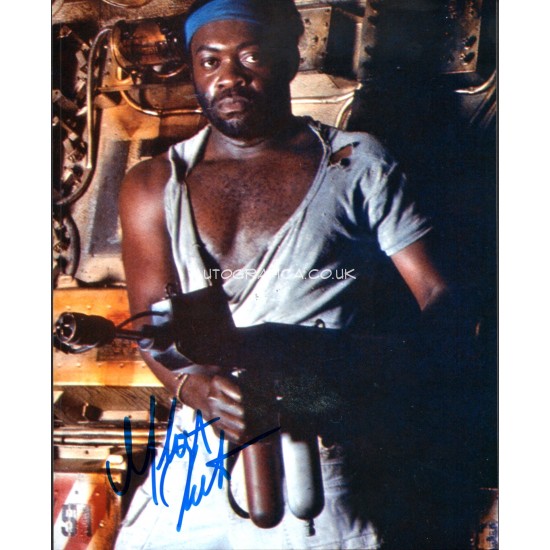 Yaphet Kotto James Bond genuine authentic autograph signed signature photo.