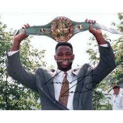 Lennox Lewis boxing genuine authentic autograph signed signature photo.