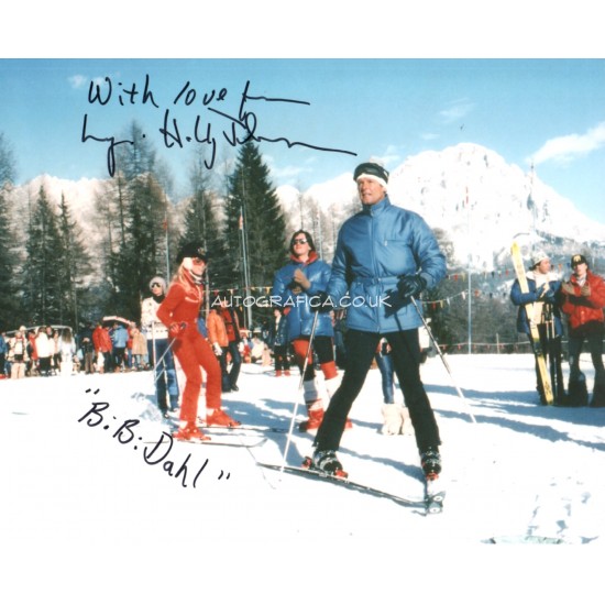 Lynn Holly Johnson James Bond genuine authentic autograph signed photo